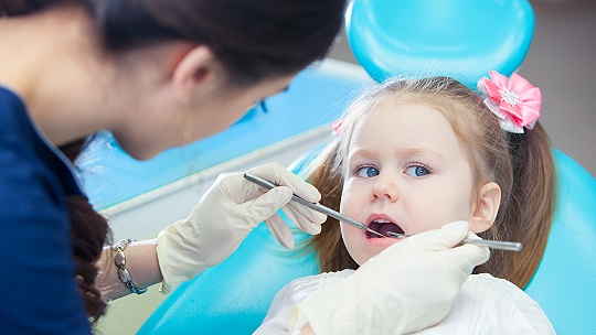 Obrázok K zubárovi bez strachu. Užitočné rady, ako deti pripraviť na návštevu ambulancie