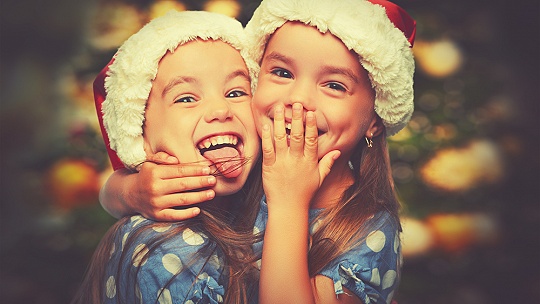 Obrázok Vianočná súťaž ahojmama.sk. Podeľte sa o vtipnú hlášku vášho dieťaťa a hrajte o päť rozprávkových kníh