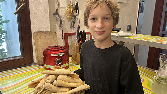 Obrázok Recept na víkend Rožky ako z obchodu, pečie desaťročný Oleg