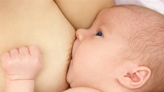Obrázok Pozor na týchto päť rád o dojčení. Stretnete sa s nimi možno už po pôrode, situáciu vám však skomplikujú, neuľahčia